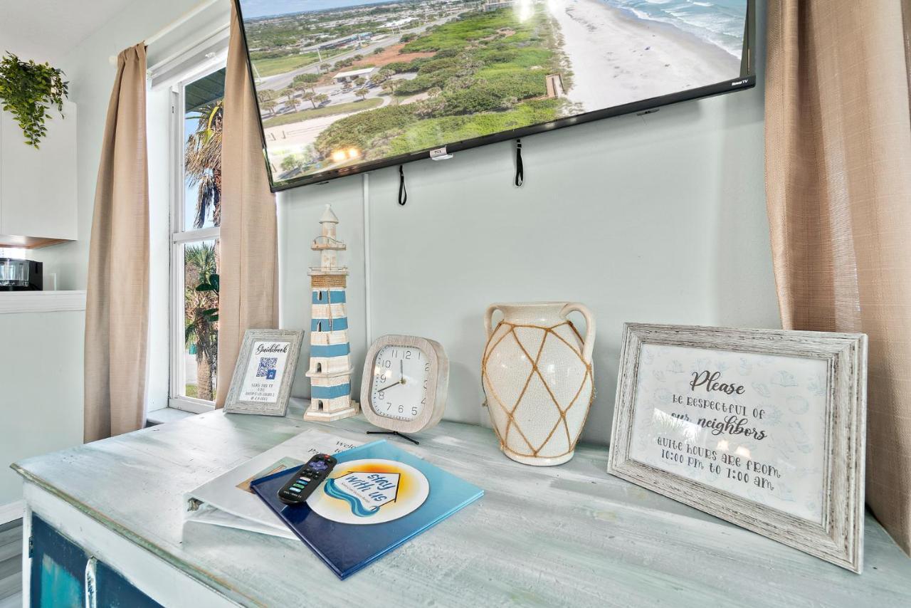 Beachside Serenity Escape - Private 3Br And 2Ba, Dog Friendly Duplex Oasis, Steps To Shore! メルボルン エクステリア 写真