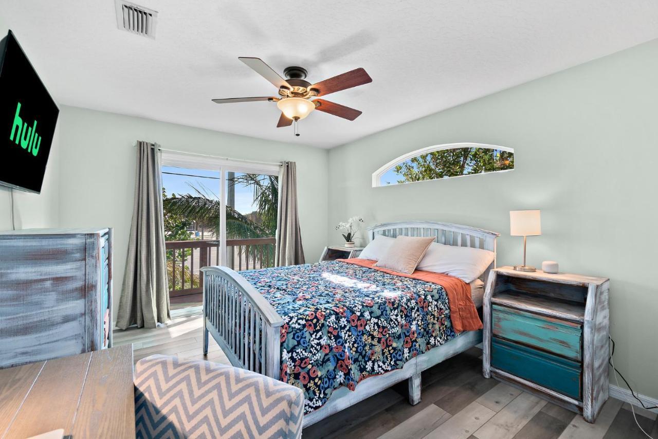 Beachside Serenity Escape - Private 3Br And 2Ba, Dog Friendly Duplex Oasis, Steps To Shore! メルボルン エクステリア 写真