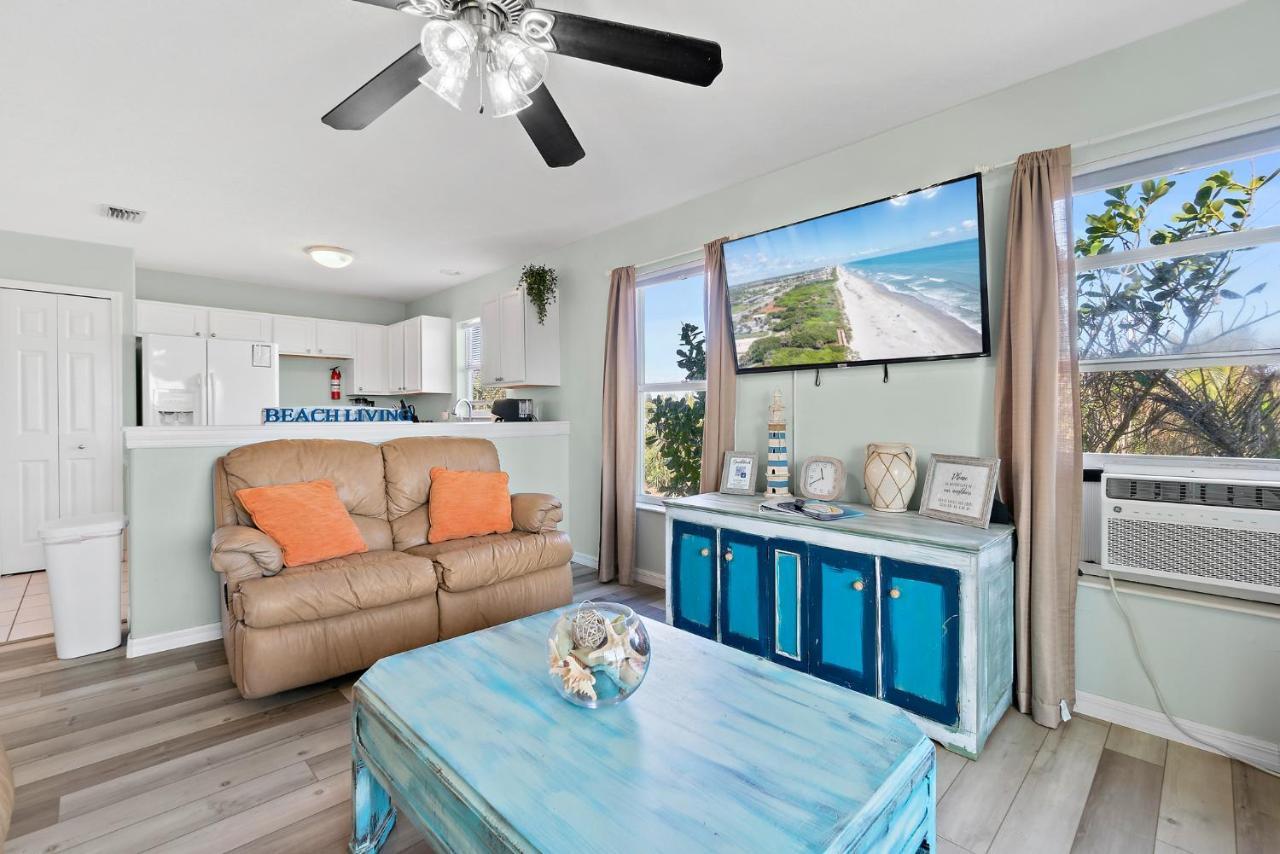 Beachside Serenity Escape - Private 3Br And 2Ba, Dog Friendly Duplex Oasis, Steps To Shore! メルボルン エクステリア 写真