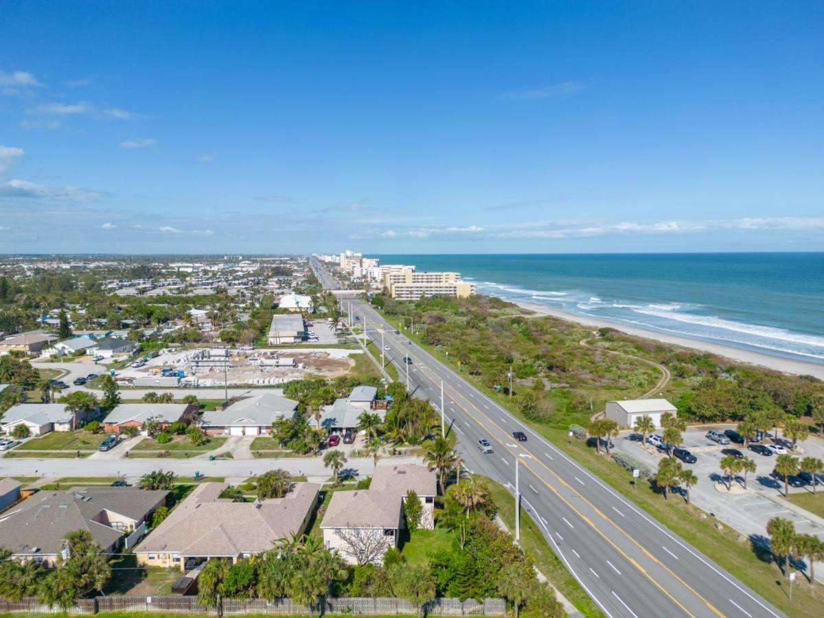 Beachside Serenity Escape - Private 3Br And 2Ba, Dog Friendly Duplex Oasis, Steps To Shore! メルボルン エクステリア 写真
